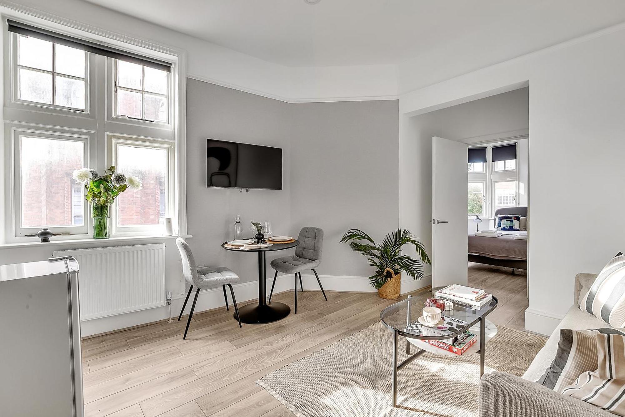Lovely Kensington Apartments London Exterior photo